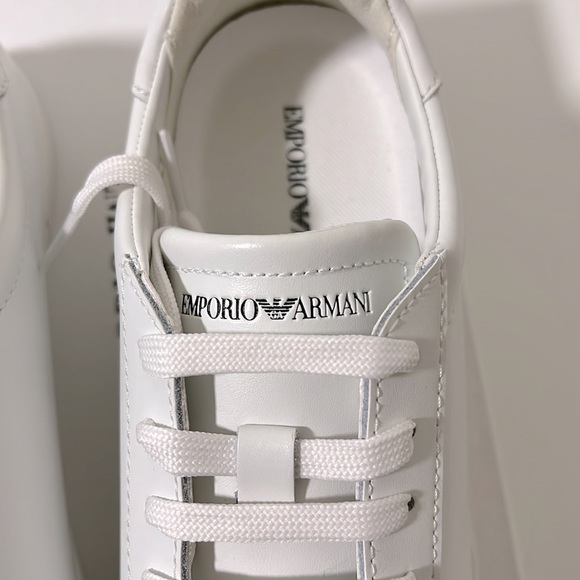 NWT NIB new Emporio Armani Supple leather white sneakers w/ signature EU 39 US 9 - Picture 5 of 14